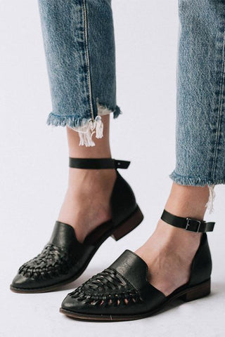 Woven Hollow Pointed Flats