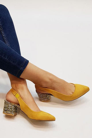 Wild Pointed High Heel Pumps