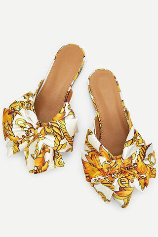Wild Bow Pointed Flat Slippers