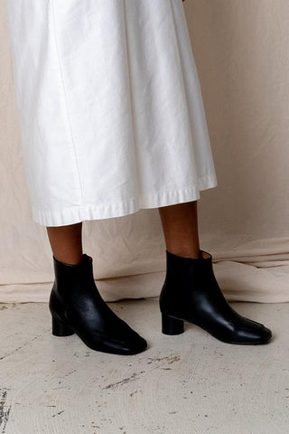 Square Toe Mid Heel Boots